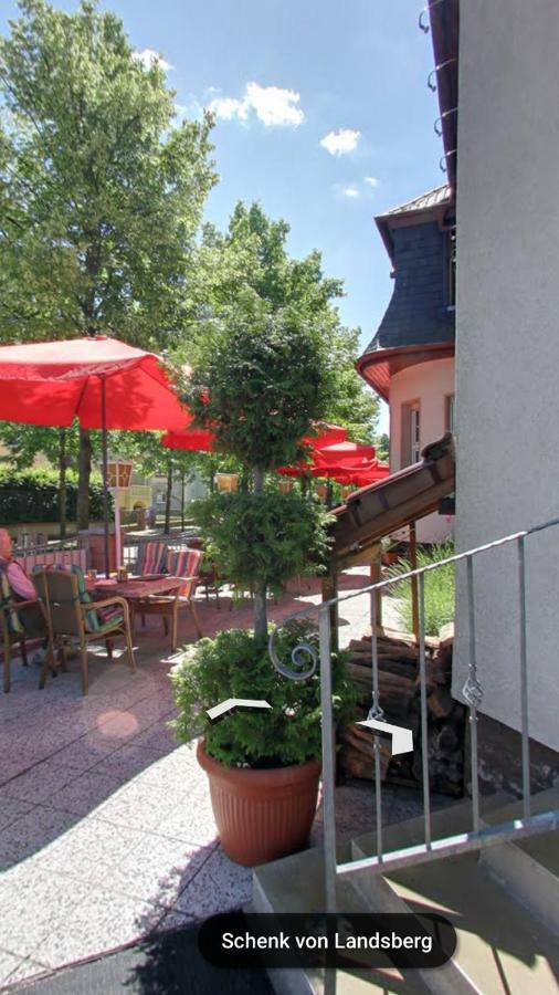 Hotel & Restaurant Schenk Von Landsberg トイピッツ エクステリア 写真