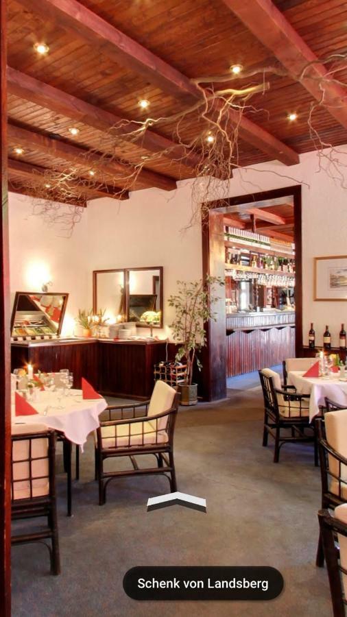 Hotel & Restaurant Schenk Von Landsberg トイピッツ エクステリア 写真