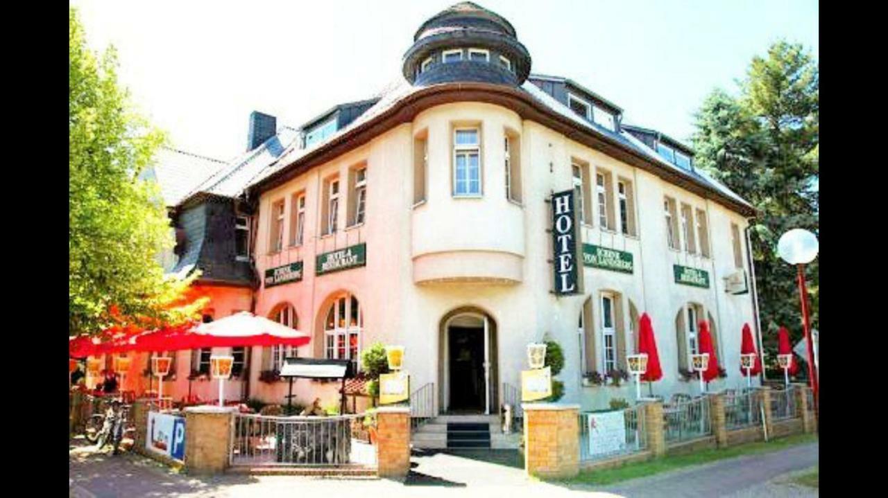 Hotel & Restaurant Schenk Von Landsberg トイピッツ エクステリア 写真